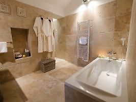 Hotel Le Chateau Des Cinq Cantons Carpentras Exterior foto